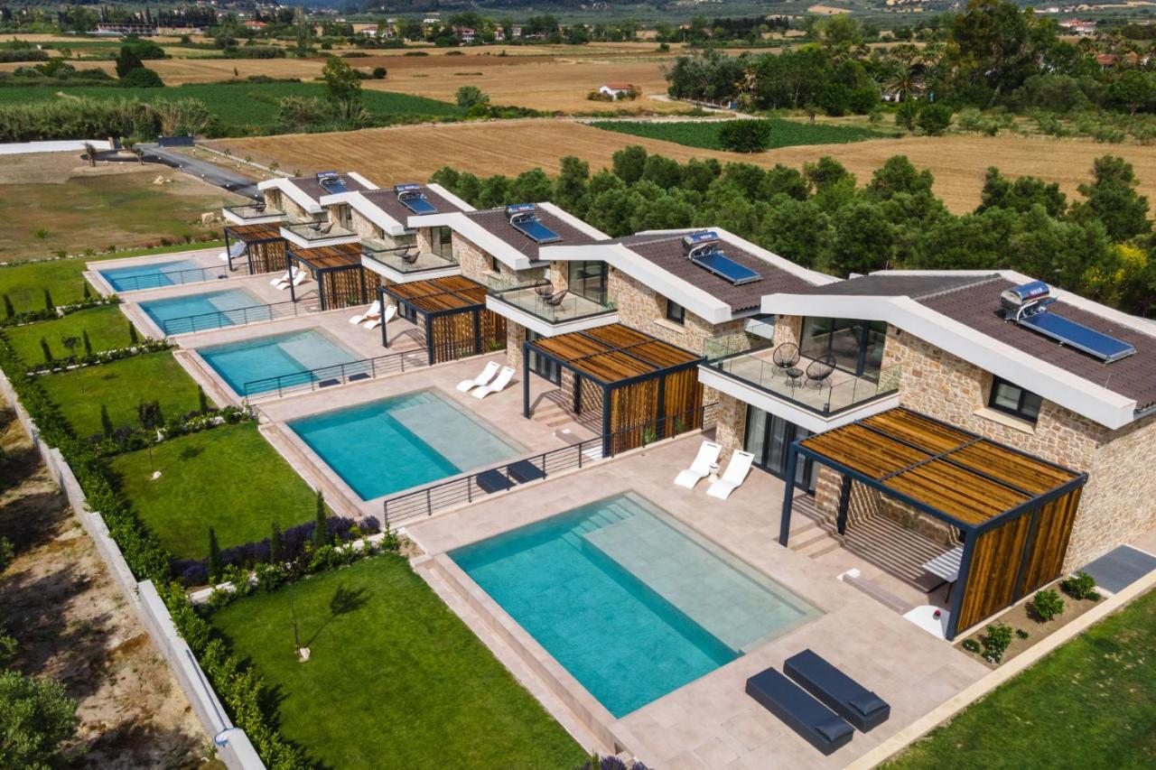 Five Senses Of Luxury Kalandra Exterior foto